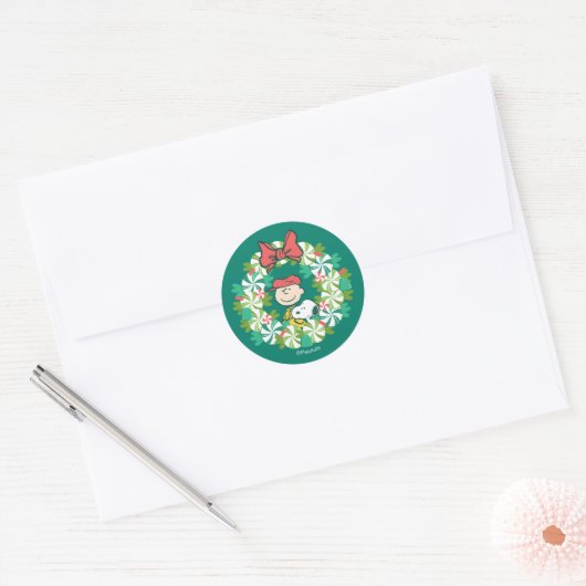 Prettige feestdagen €? | Pepermunt Snoep krans Ronde Sticker (Envelop)