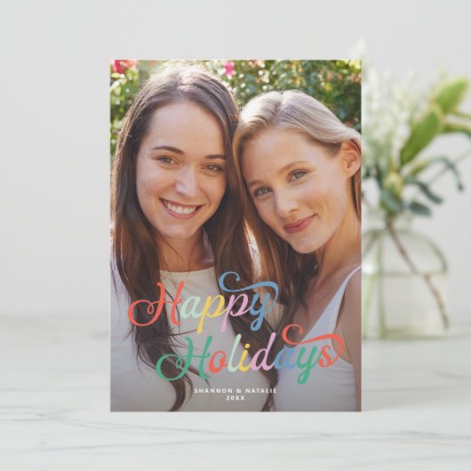 Prettige feestdagen Rainbow Script LGBTQIA+ Feestdagenkaart (Staand voorkant)