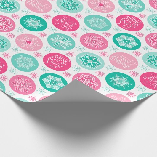 prettige feestdagen Roze Blauwgroen Snowflakes Cadeaupapier (Hoek)
