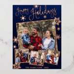 prettige feestdagen Snowflake 4 Foto's Collage Fam<br><div class="desc">Robuuste kalligrafie op houtextuur,  familiefoto collage kerstbriefkaart. Eenvoudig aan te passen met uw details. OPMERKING: voor hulp bij bestellingen,  verzendgegevens,  productgegevens,  enz.,  neemt u rechtstreeks contact op met Zazle Customer Care.</div>