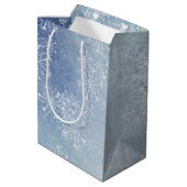 prettige feestdagen Snowflakes Medium Cadeauzakje (Achterkant Gekanteld)