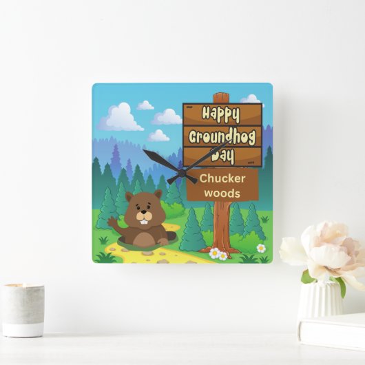 prettige grondstofdag in bos vierkante klok (Huis)