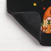 Prettige Herfst Mensen Gnome Pompoen Herfstbladere Muismat (Hoek)