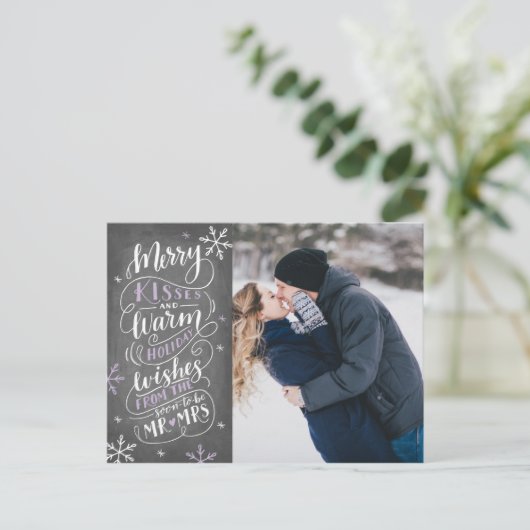 Prettige Kusjes Warme Wensen Bewaar de Datum Foto Aankondigingskaart (Staand voorkant)