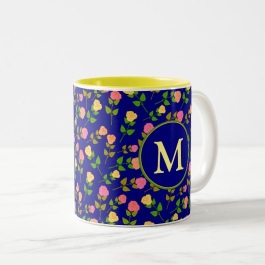 Pretty Blue Rose Pattern Monogram Tweekleurige Koffiemok (Voorkant rechts)