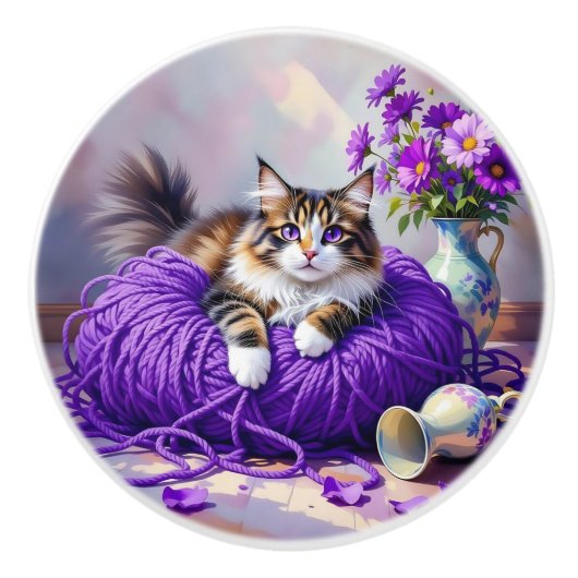Pretty Cat with Purple Flowers and Yarn   Keramische Knop (Voorkant)