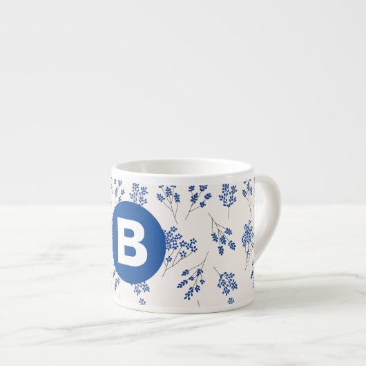 Pretty Elegant Blue Floral Pattern Monogram Espresso Kop (Voorkant rechts)