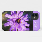 Pretty, elegant purple daisy flower  monogram Case-Mate iPhone case (Achterkant (horizontaal))