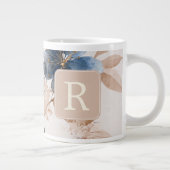 Pretty Flower Monogram Template Personalized Grote Koffiekop (Rechts)