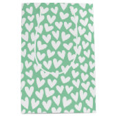 Pretty Love Heart Pattern Mint White Valentine Medium Cadeauzakje (Voorkant)