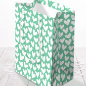 Pretty Love Heart Pattern Mint White Valentine Medium Cadeauzakje