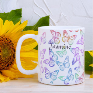 Pretty meisjesachtig pastel vlinderpatroon irisere koffiemok