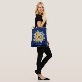 Pretty Modern Navy Sunflower & Wildflowers Design Tote Bag (Op model)
