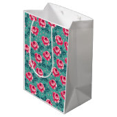 Pretty Pink Roses and Polka Dot Pattern on Teal Medium Cadeauzakje (Achterkant Gekanteld)
