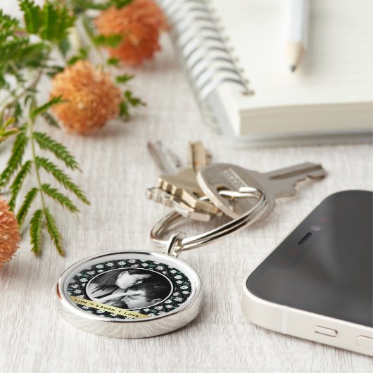 Pretty Retro Floral Black Pattern Photo Sleutelhanger (Zijkant)