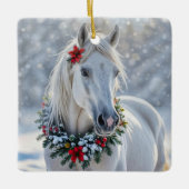 Pretty White Horse with Wreath Christmas Holiday Keramisch Ornament (Voorkant)