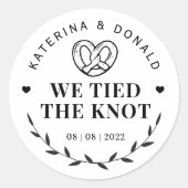 Pretzel we hebben de knoop van de knoop gehakt ronde sticker (Voorkant)