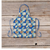 Pretzels, brood en mixers blauw schort