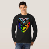 Pride'22 Progress Gay Pride Rainbow Word-ontwerp T-shirt (Voorkant volledig)