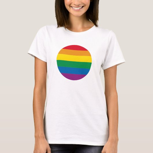Pride | Kleurig regenboogontwerp T-shirt (Voorkant)