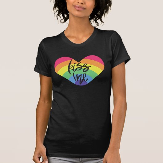 Pride, kus me, liefde is eerlijk. T-shirt (Voorkant)