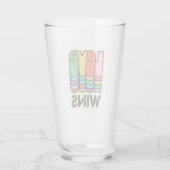 Pride LGBTQ Love wint Rainbow Retro-typografie Glas (Achterkant)