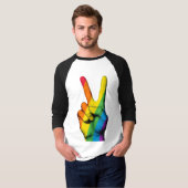 Pride Peace Hand Sign Raglan T-shirt – Draag je tr (Voorkant volledig)