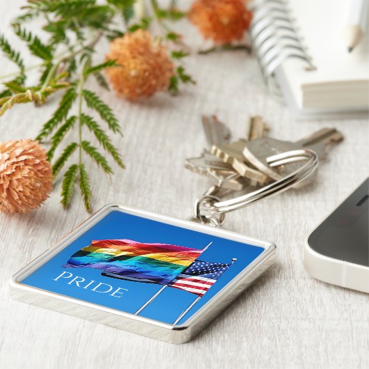 Pride Premium Sleutelhanger (roze) (Zijkant)