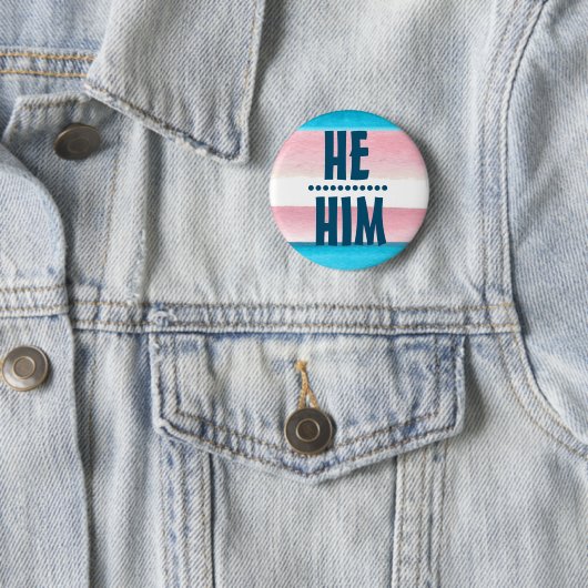 PRIDE PRONOUN HE/HIM BADGE Button (In situ)