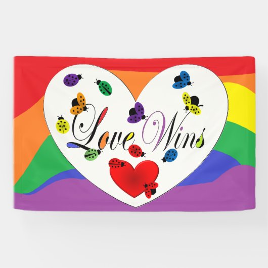 PRIDE Rainbow kleurt lieveheersbeestjes in hart en Spandoek (Horizontaal)