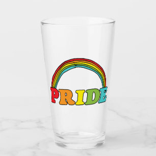 Pride tekst en regenboog glas