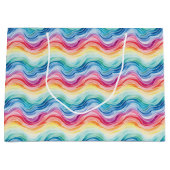 Pride Wavy Rainbow Stripes Pattern Groot Cadeauzakje (Voorkant)
