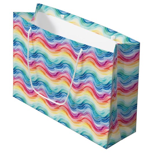 Pride Wavy Rainbow Stripes Pattern Groot Cadeauzakje (Voorkant Gekanteld)