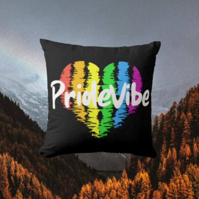 PrideVibe Logo Regenboog Hart Kussen (Creator heeft geüpload)