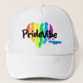 PrideVibe Rainbow Heart Trucker: vet en ongebonden Trucker Pet (Voorkant)