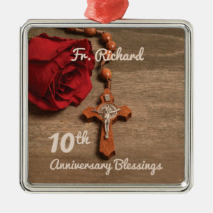 Priest 10th Ordination Jubileum Roos and Rosary Metalen Ornament