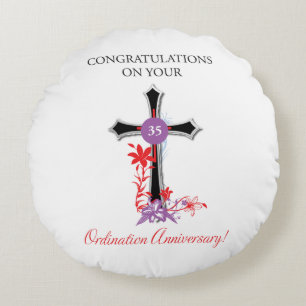 Priest 35th Ordination Jubileum Black Cross Rond Kussen