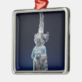 Priest in ceremoniële robes, eiland Jaina Metalen Ornament (Links)