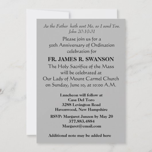 Priest met Jesus Silver Jubileum Uitnodiging (Achterkant)