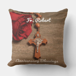 Priest Ordination Jubileum Red Rose en Rosary Kussen