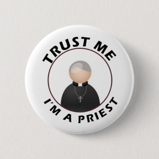 priester_button ronde button 5,7 cm (Voorkant)