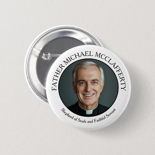 PRIESTERSCHAP FOTO EENVOUDIG ZWART-WIT RONDE BUTTON 5,7 CM (Voorkant /achterkant)