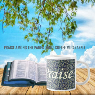 Prijs tussen de panelen grote koffiekop