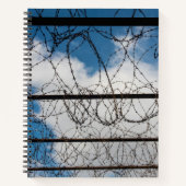 Prikkeldraad hek notitieboek (Voorkant)