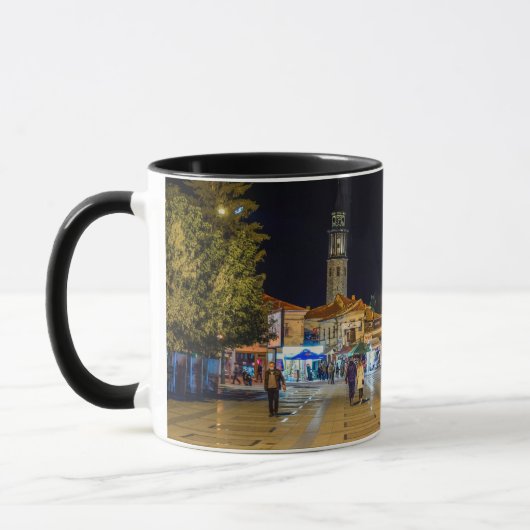 Prilep Schilderachtig foto Mok (Links)