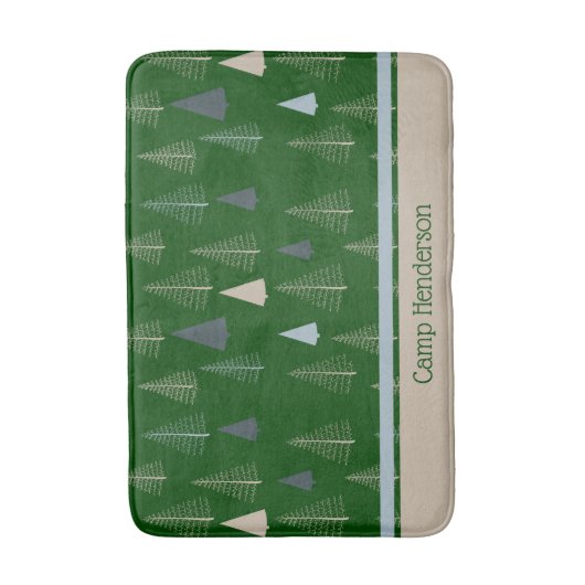 Primitieve dennen op groen badmat (Voorkant Verticaal)