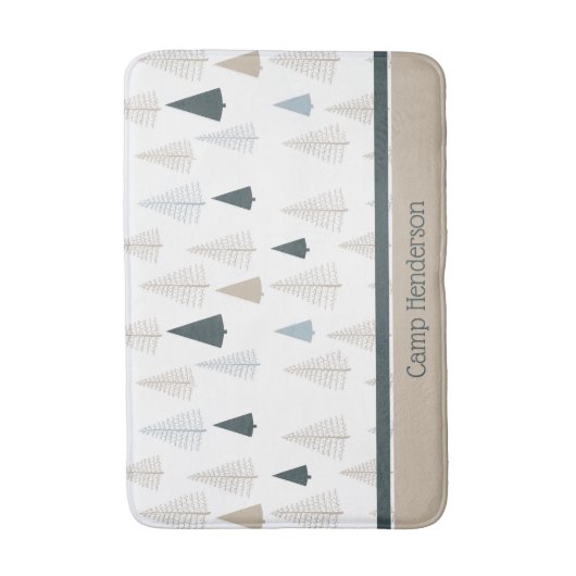 Primitieve dennen op wit badmat (Voorkant Verticaal)