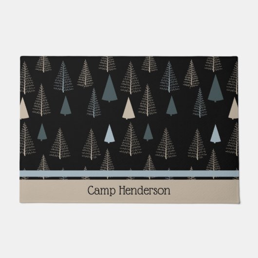 Primitieve dennen op zwart deurmat (Voorkant)