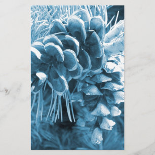 Primitieve kerstdennenboom ijsblauwe pinecone briefpapier