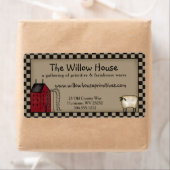 Primitieve Saltbox House en Willow Tree Shipping Etiket (Insitu)